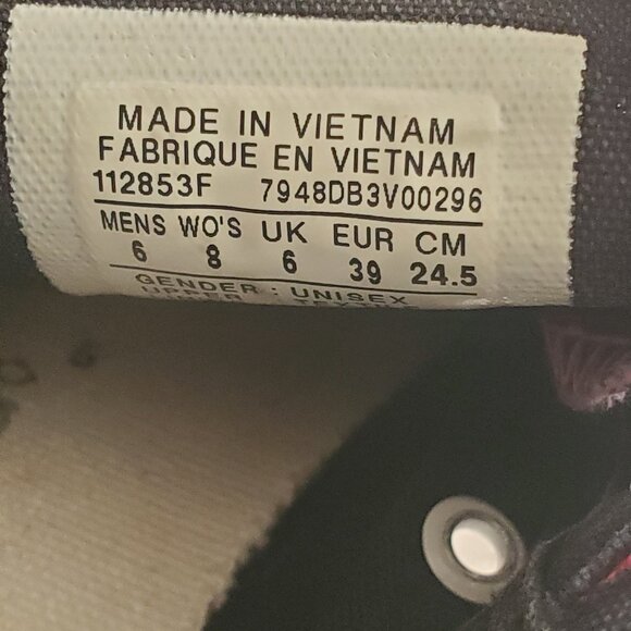 Converse Chuck Taylor High Top Women 8 Black, purple and pink - Picture 3 of 12